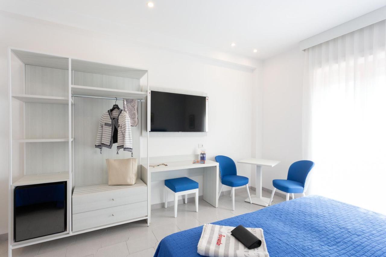 Tofani Apartment - Luminoso Con Terrazzo Panoramico Sorrente Extérieur photo
